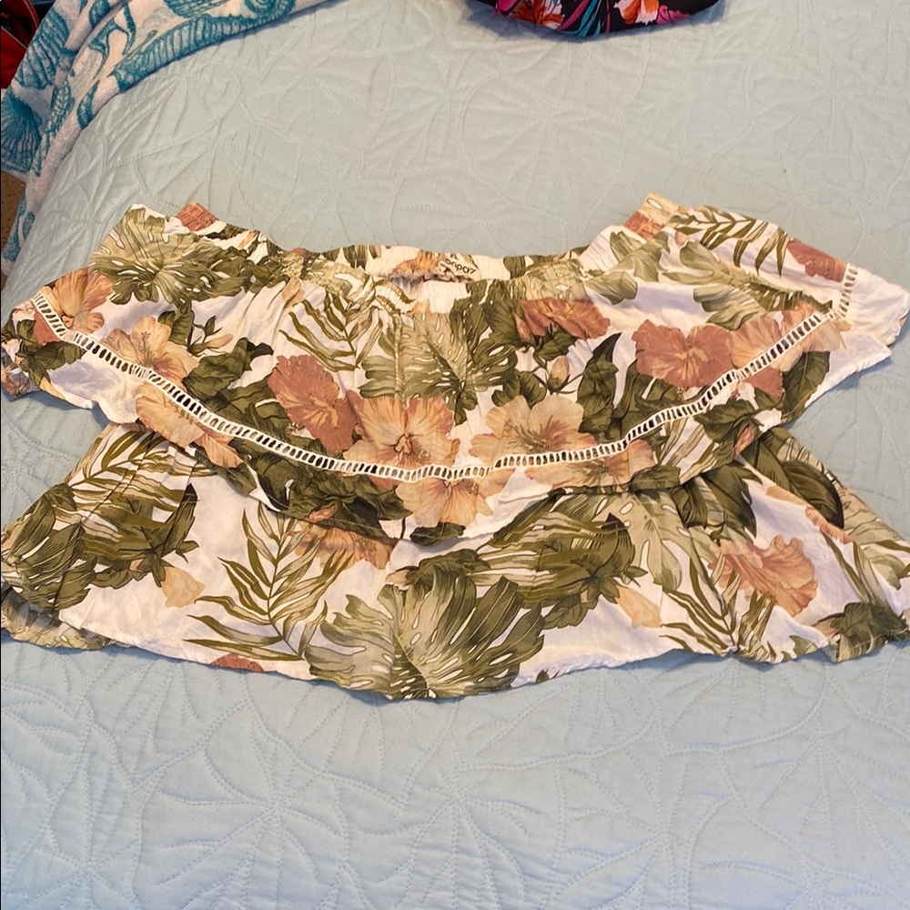 Floral Off-Shoulder Top